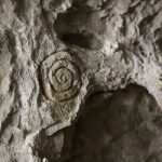 Symbole gravé à la Carbonne du Bœuf
